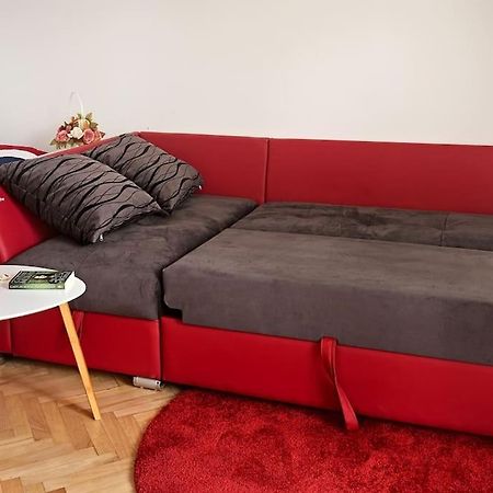 Studio Apartment One Sun Ловран Екстер'єр фото